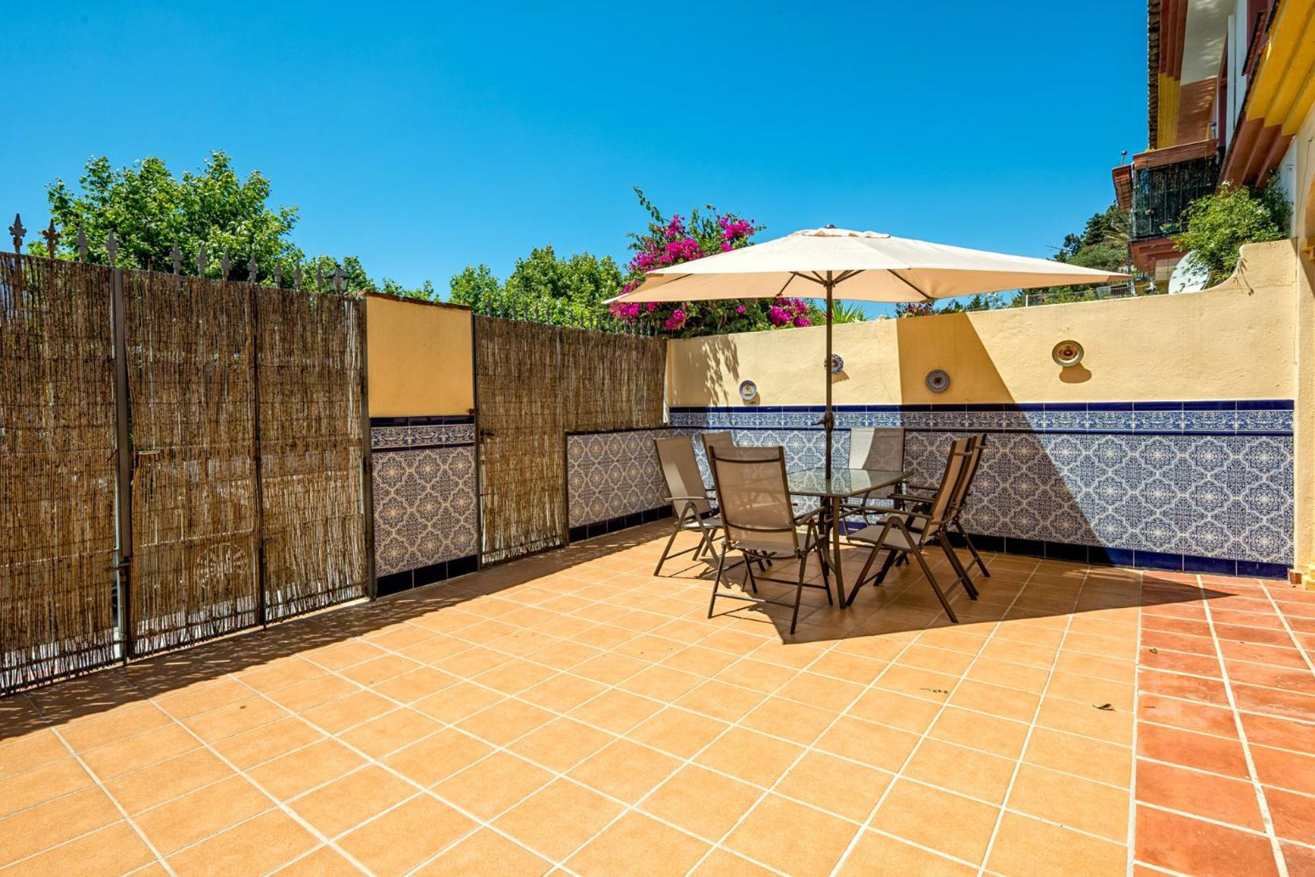 Castillo Sohail Townhouse Near The Beach By Costarentals - Ref 101 Fuengirola Bagian luar foto