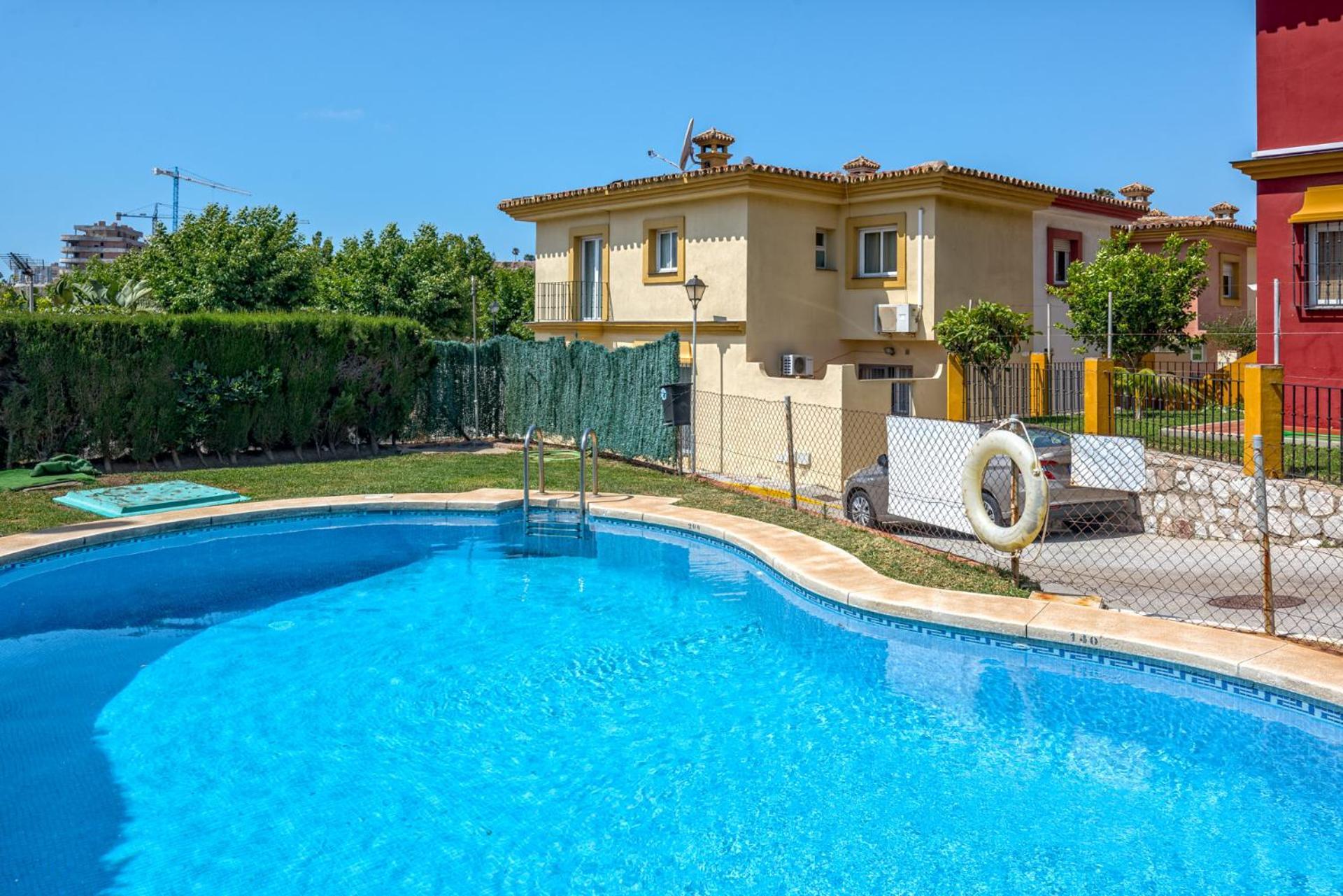 Castillo Sohail Townhouse Near The Beach By Costarentals - Ref 101 Fuengirola Bagian luar foto